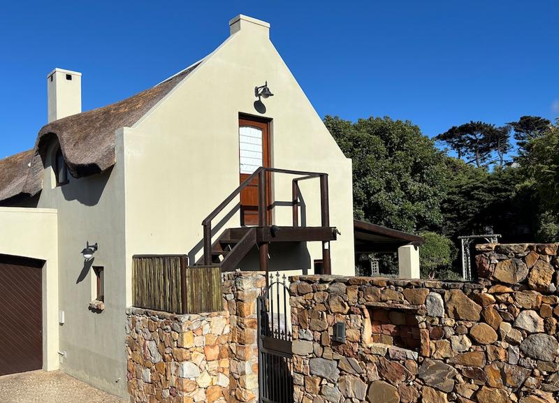 3 Bedroom Property for Sale in Noordhaven Western Cape